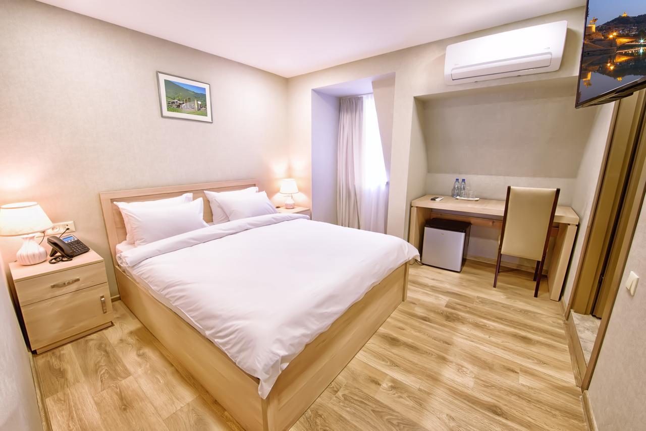 Green Corner Hotel 트빌리시 외부 사진