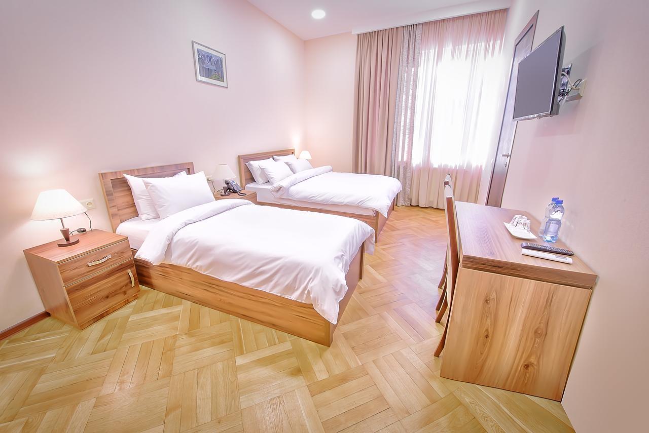 Green Corner Hotel 트빌리시 외부 사진